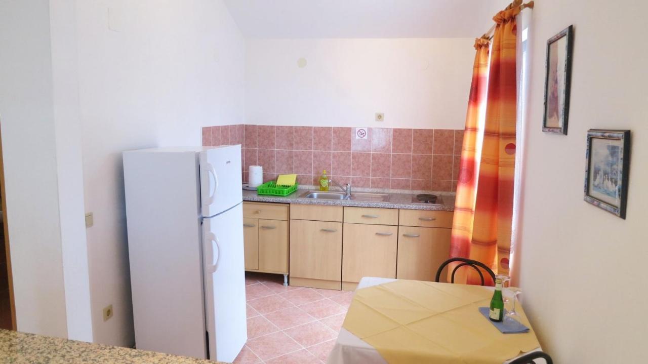 Dobrinj Apartments With A Parking Space Soline, Krk - 18787 מראה חיצוני תמונה